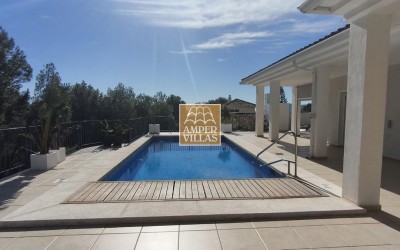 Sjarmerende og komfortabel villa i Santa Clara.